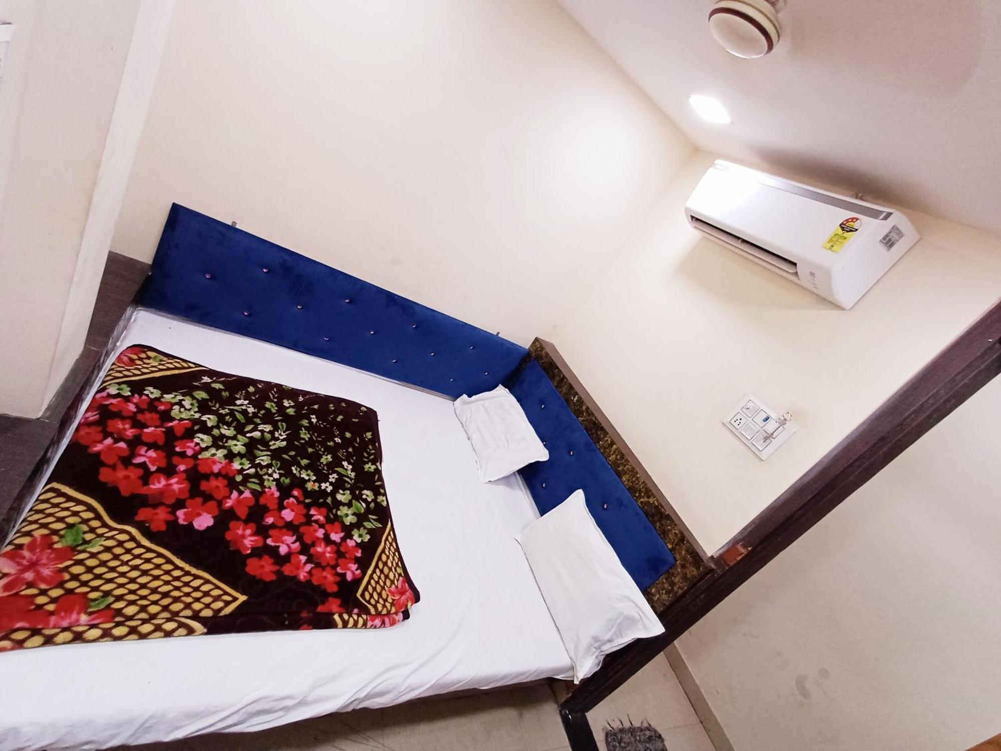 Blue Tower Hotel Ujjain Exterior foto