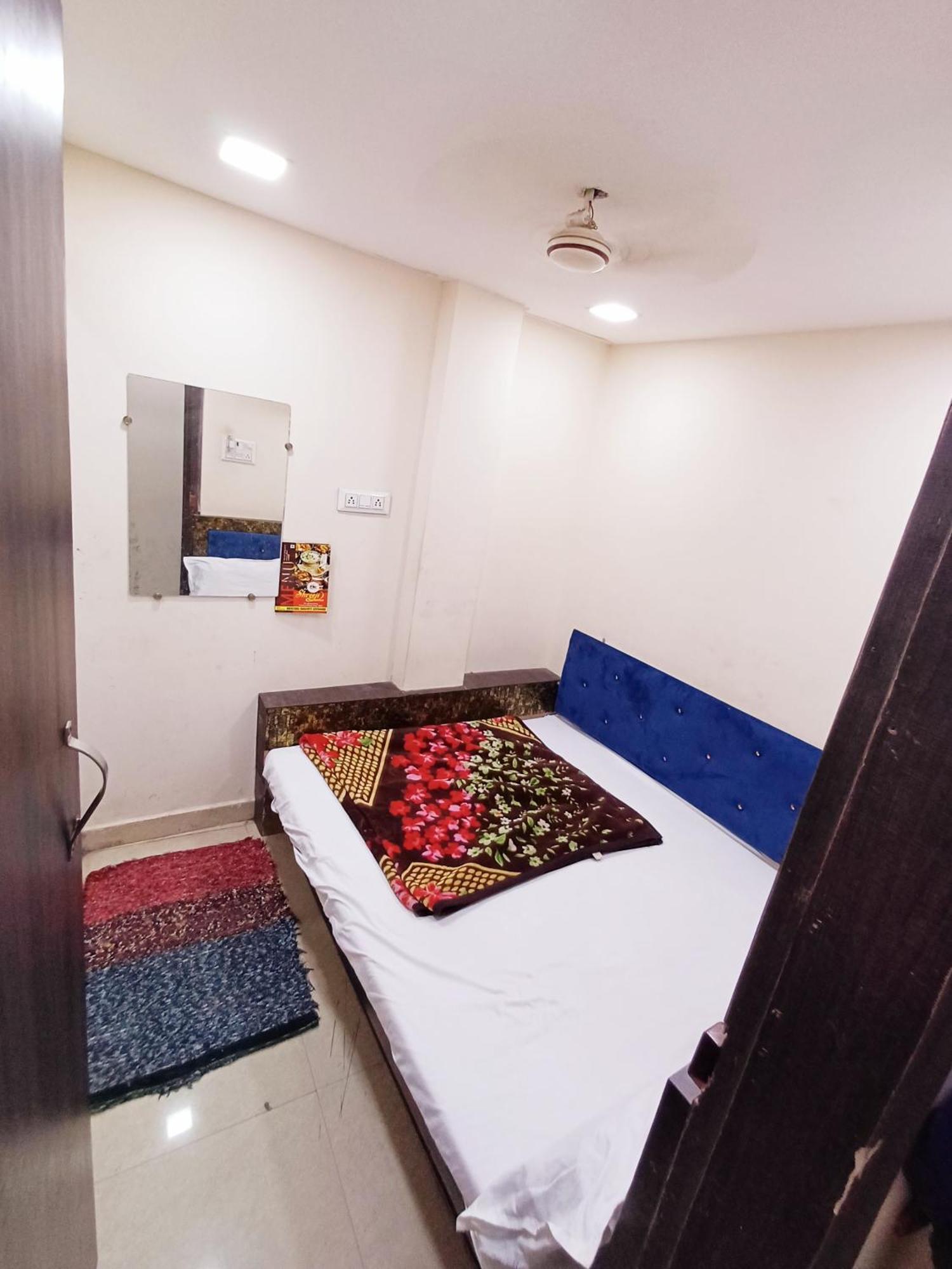 Blue Tower Hotel Ujjain Exterior foto