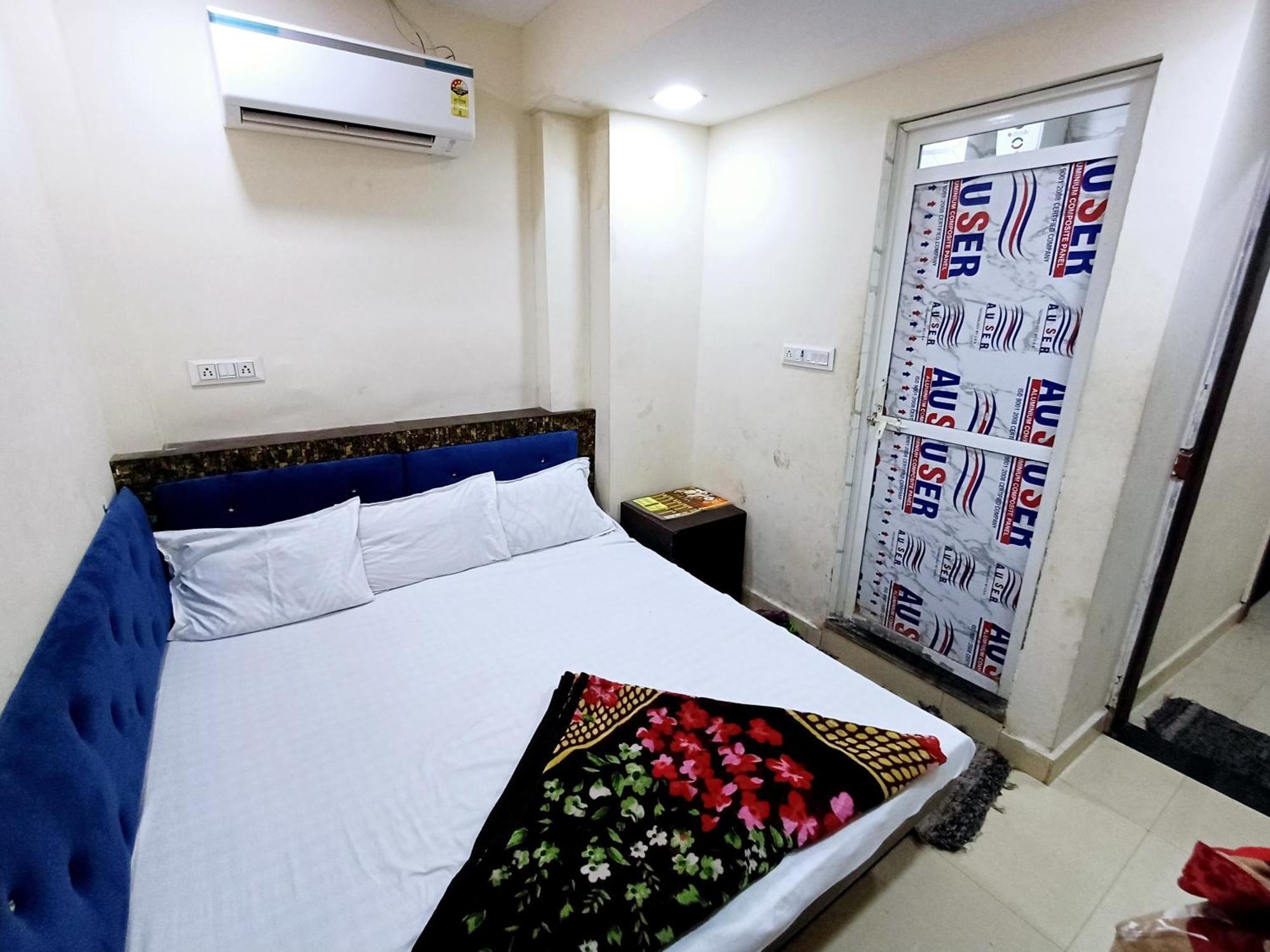 Blue Tower Hotel Ujjain Exterior foto