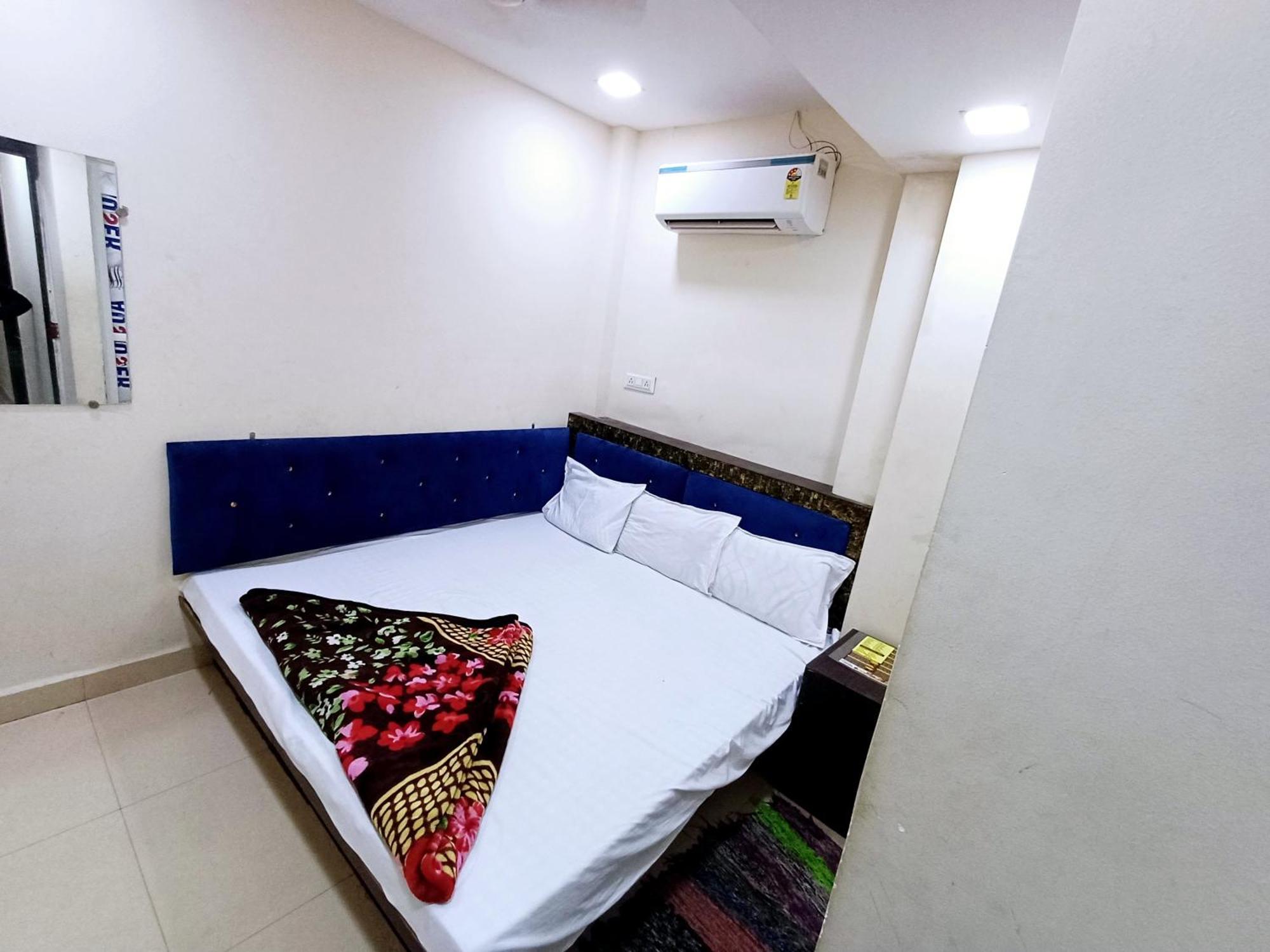 Blue Tower Hotel Ujjain Exterior foto