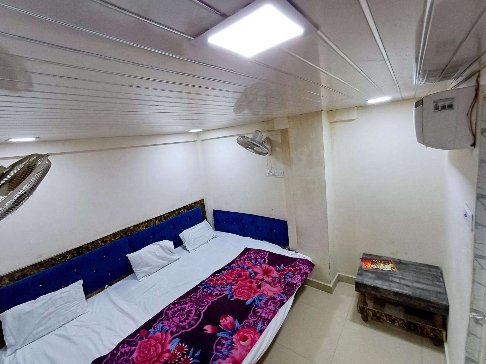 Blue Tower Hotel Ujjain Exterior foto