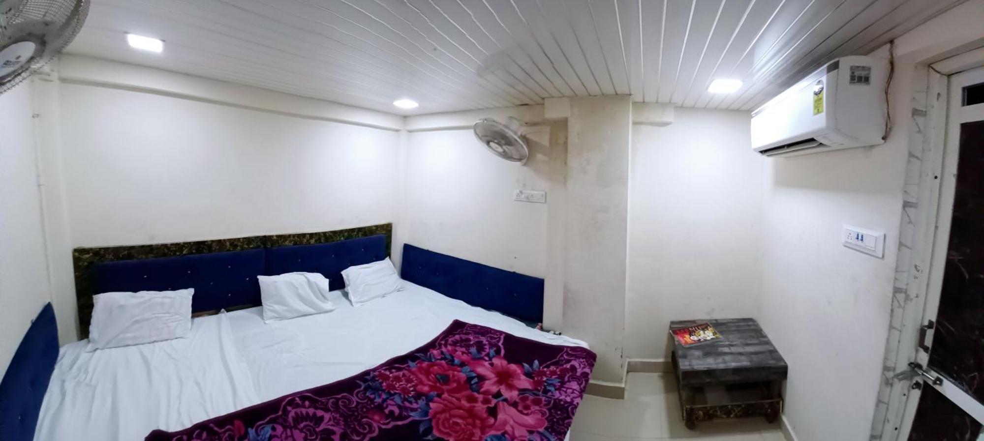 Blue Tower Hotel Ujjain Exterior foto