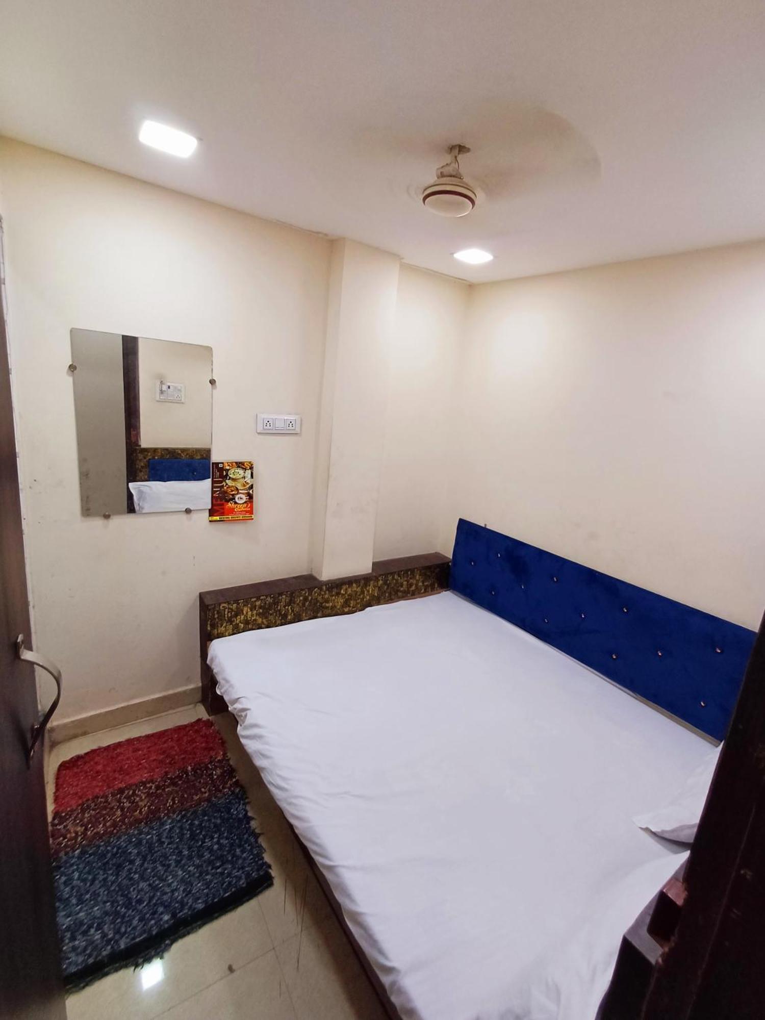 Blue Tower Hotel Ujjain Exterior foto