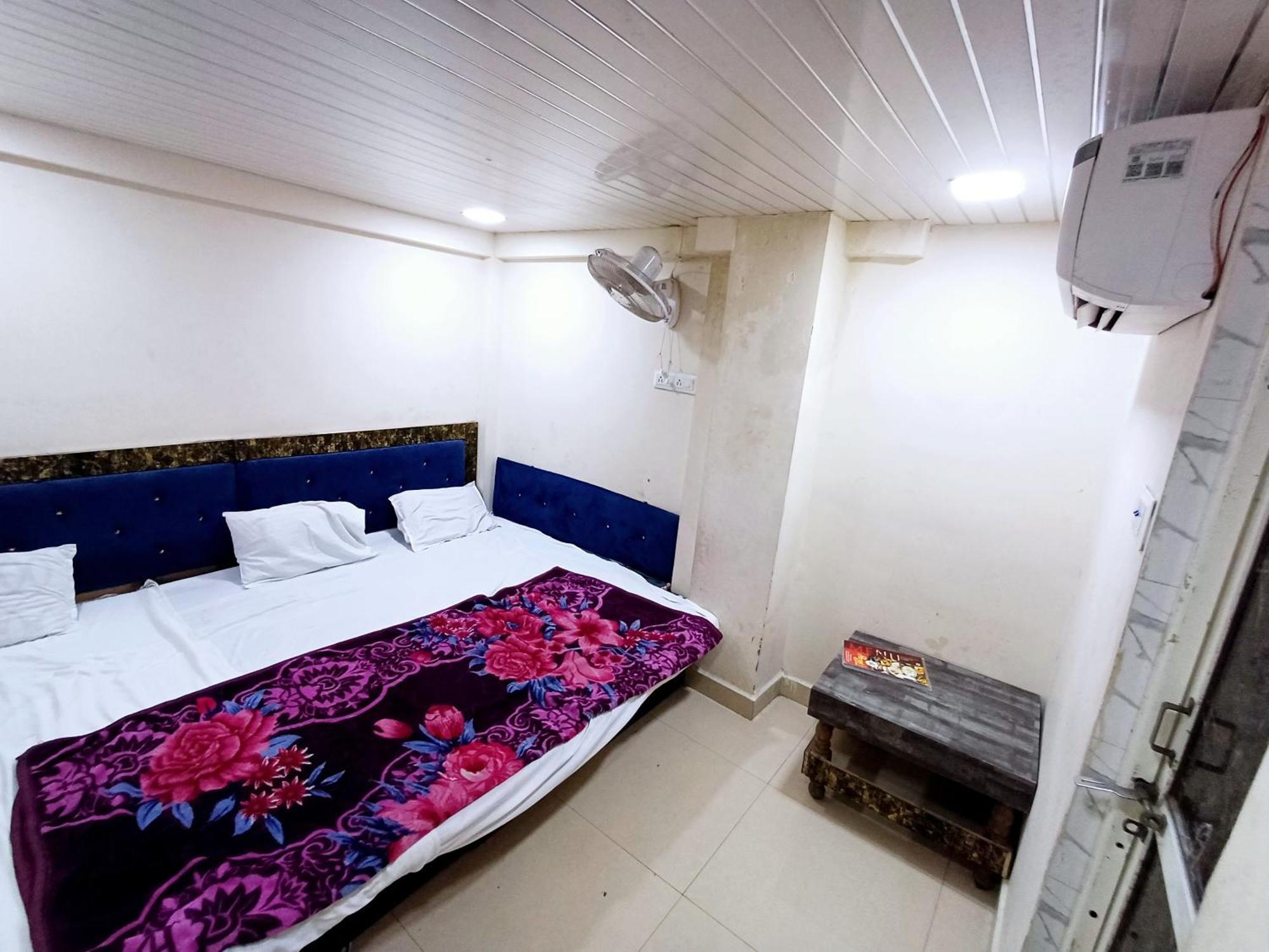 Blue Tower Hotel Ujjain Exterior foto