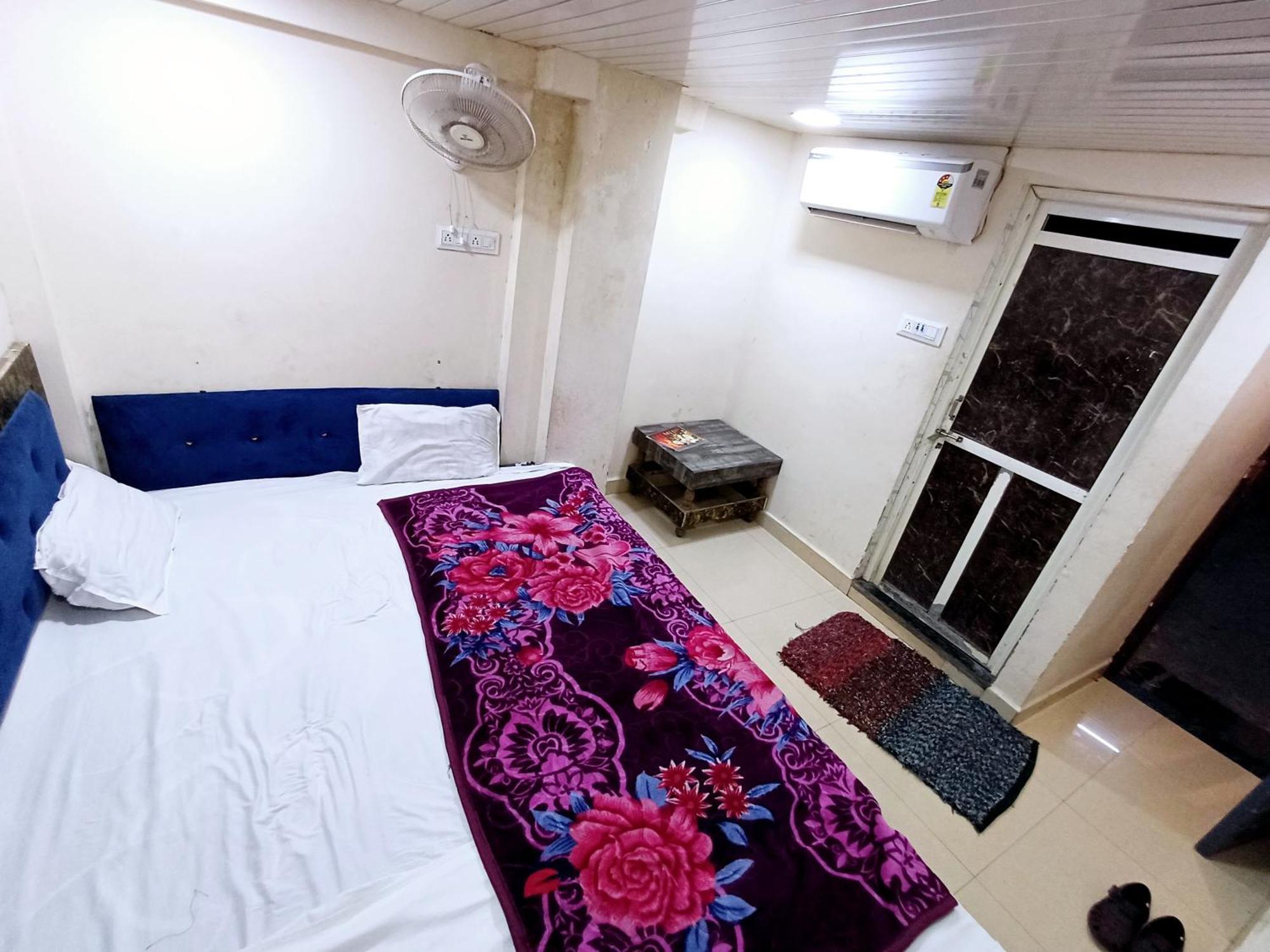 Blue Tower Hotel Ujjain Exterior foto